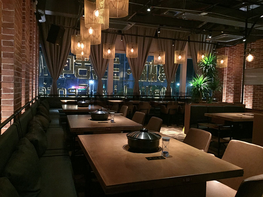 同仁四季火鍋桌椅