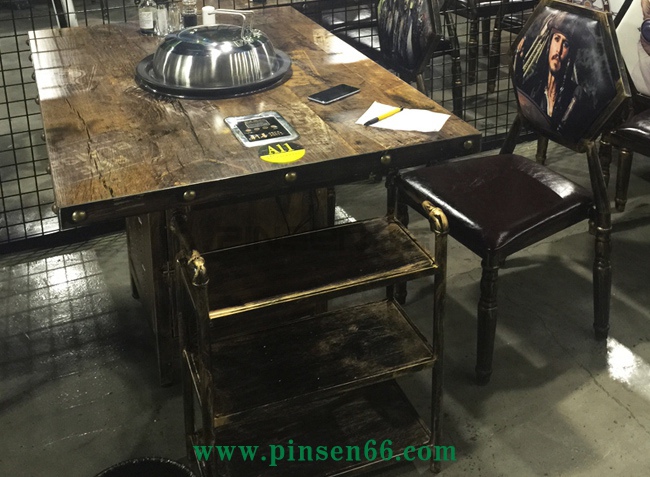 美式loft復古風格實木蒸汽火鍋餐桌軟包椅子菜架組合