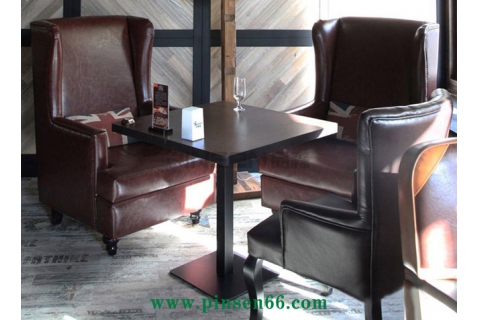 高檔咖啡廳用什么餐桌椅好？